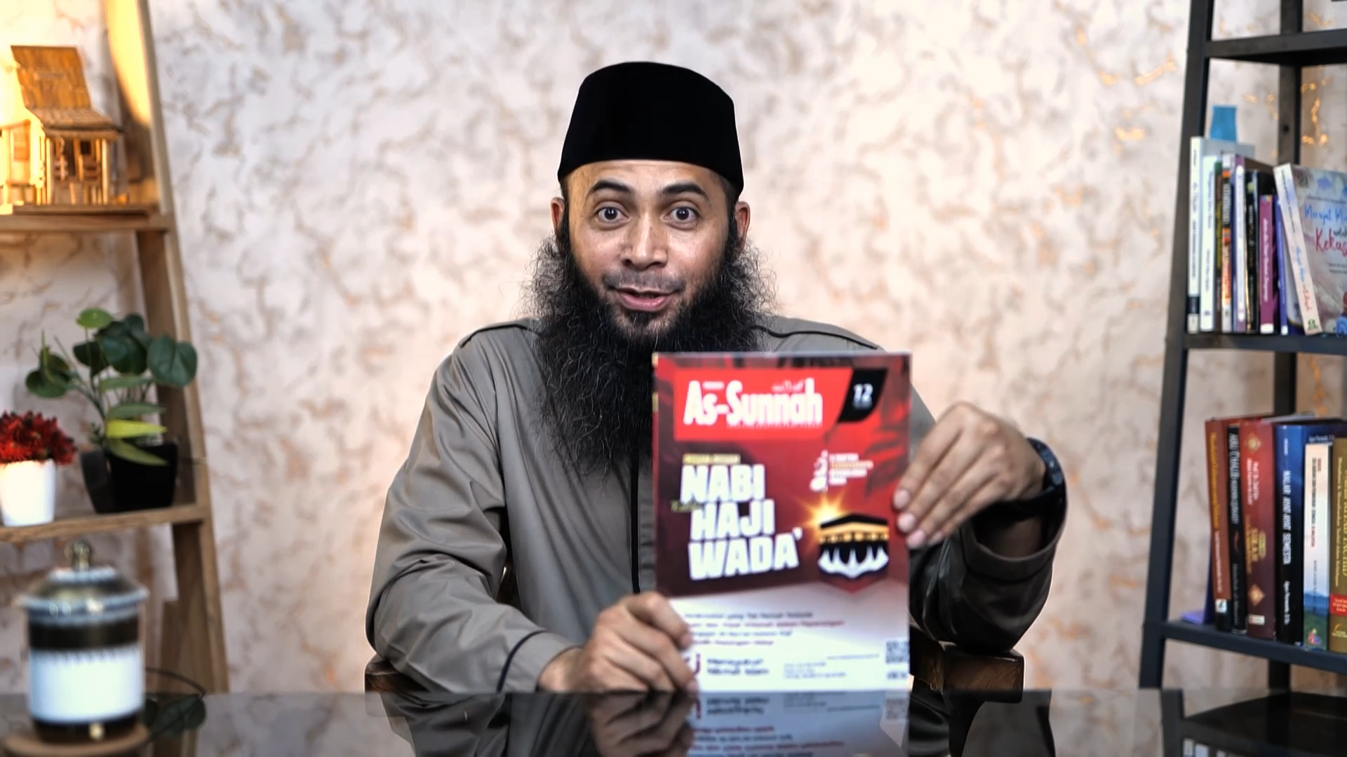Ustadz Syafiq Riza Basalamah